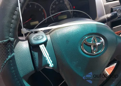 2010 Toyota Corolla Le z USA, uszkodzony, nr VIN 2T1BU4EE5AC382851